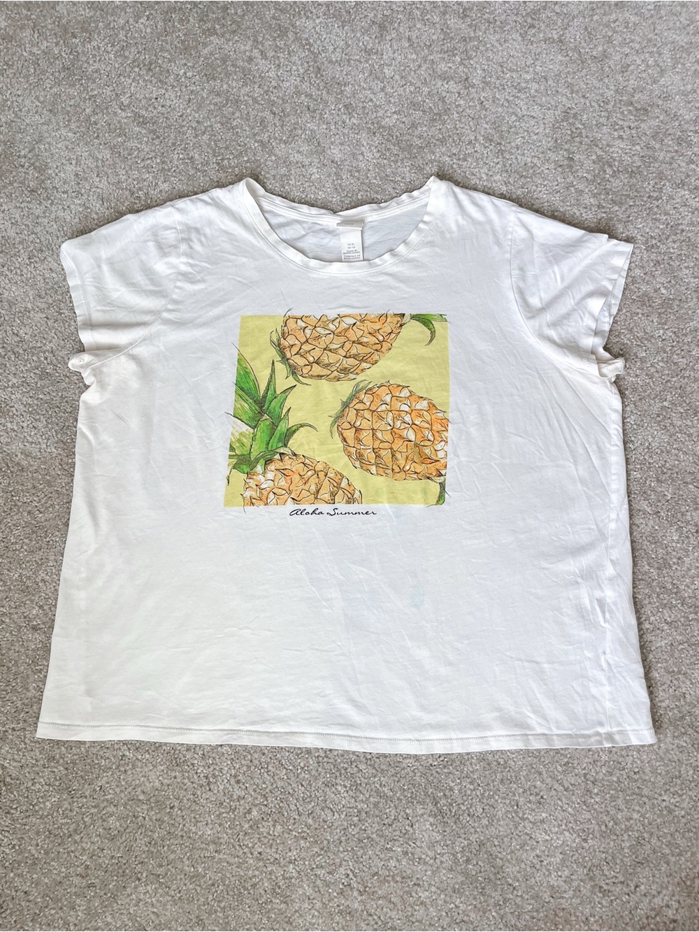 H&M | Aloha Summer | Pineapple Graphic Tee